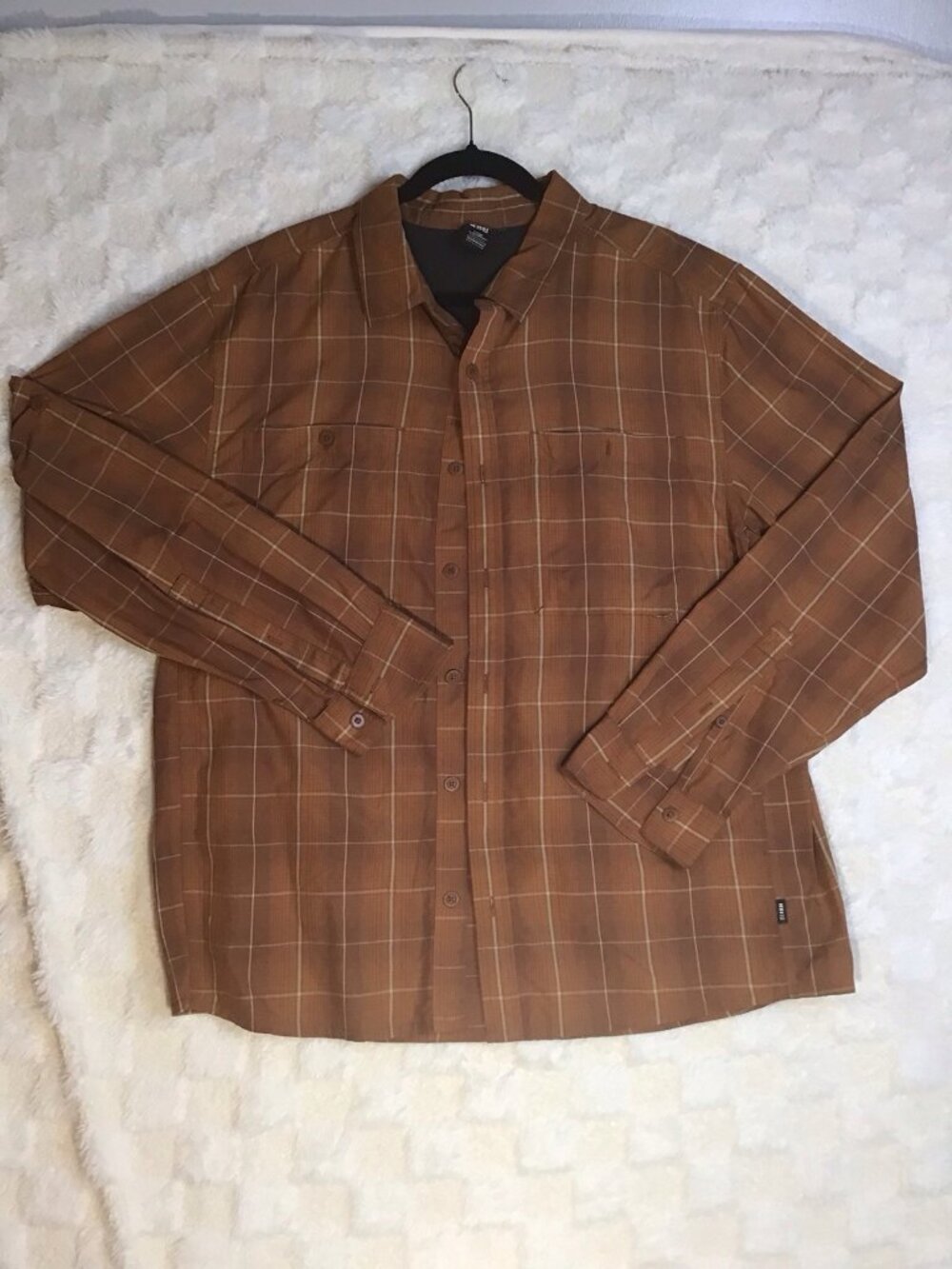 REI Sahara Button Up Shirt MENS L Rust Brown Plaid Long Sleeve Vented Hiking